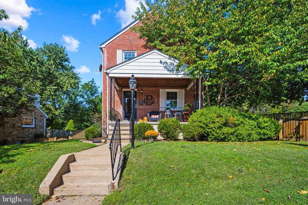 2 PARK DR,CATONSVILLE,MD,21228,BALTIMORE - 500000