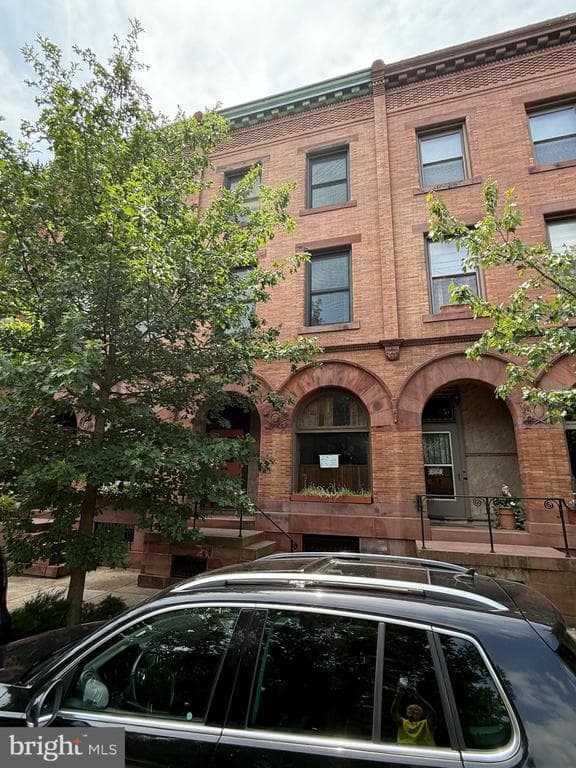 2036 PARK AVE,BALTIMORE,MD,21217,BALTIMORE CITY - 359000