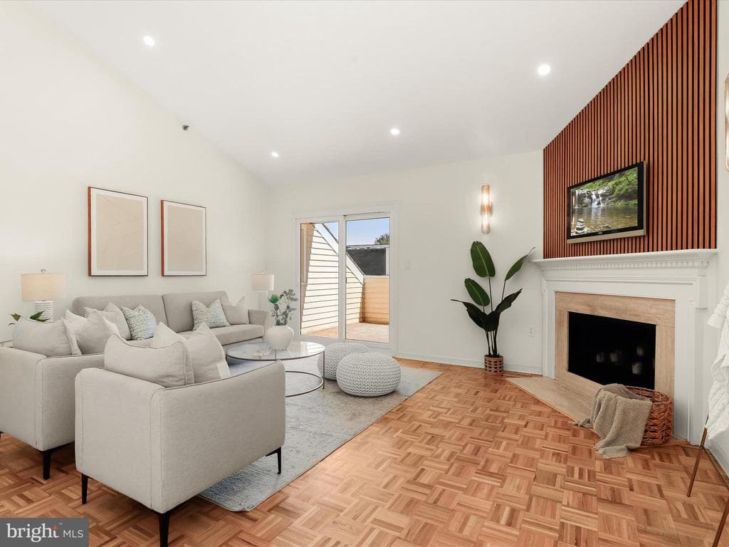 2331 OLD COURT RD #506,PIKESVILLE,MD,21208,BALTIMORE - 550000