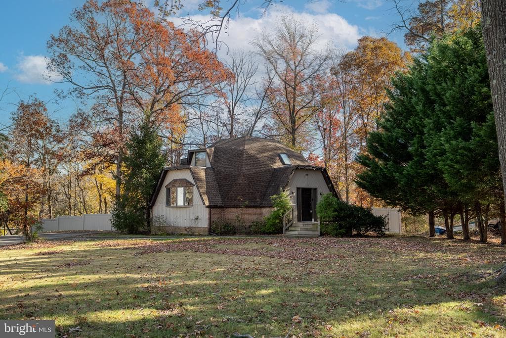 811 CEDAR AVE,ESSEX,MD,21221,BALTIMORE - 635000