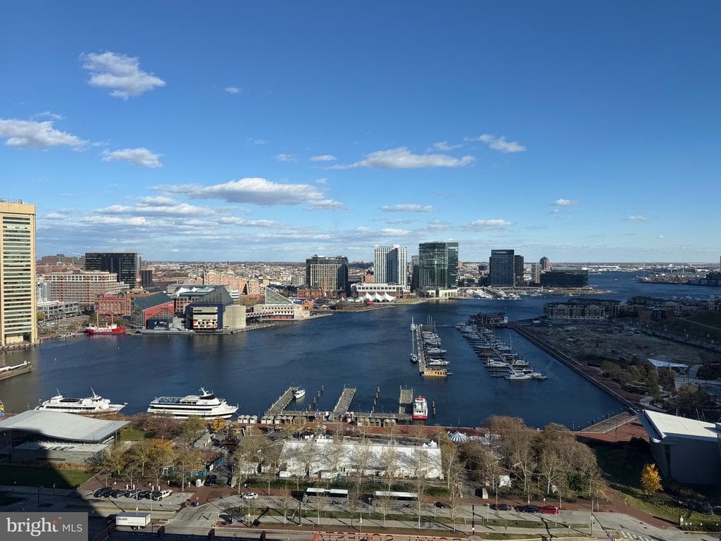 10 E LEE ST #2008,BALTIMORE,MD,21202,BALTIMORE CITY - 315000