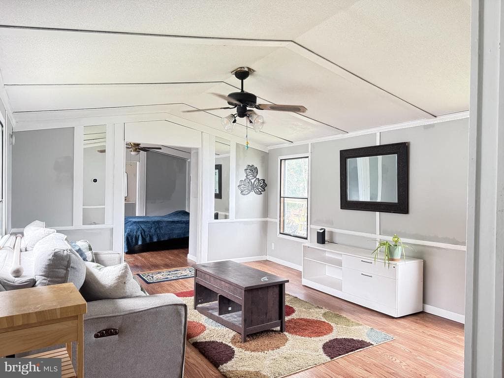 819 LESWOOD,DUNDALK,MD,21222,BALTIMORE - 50000