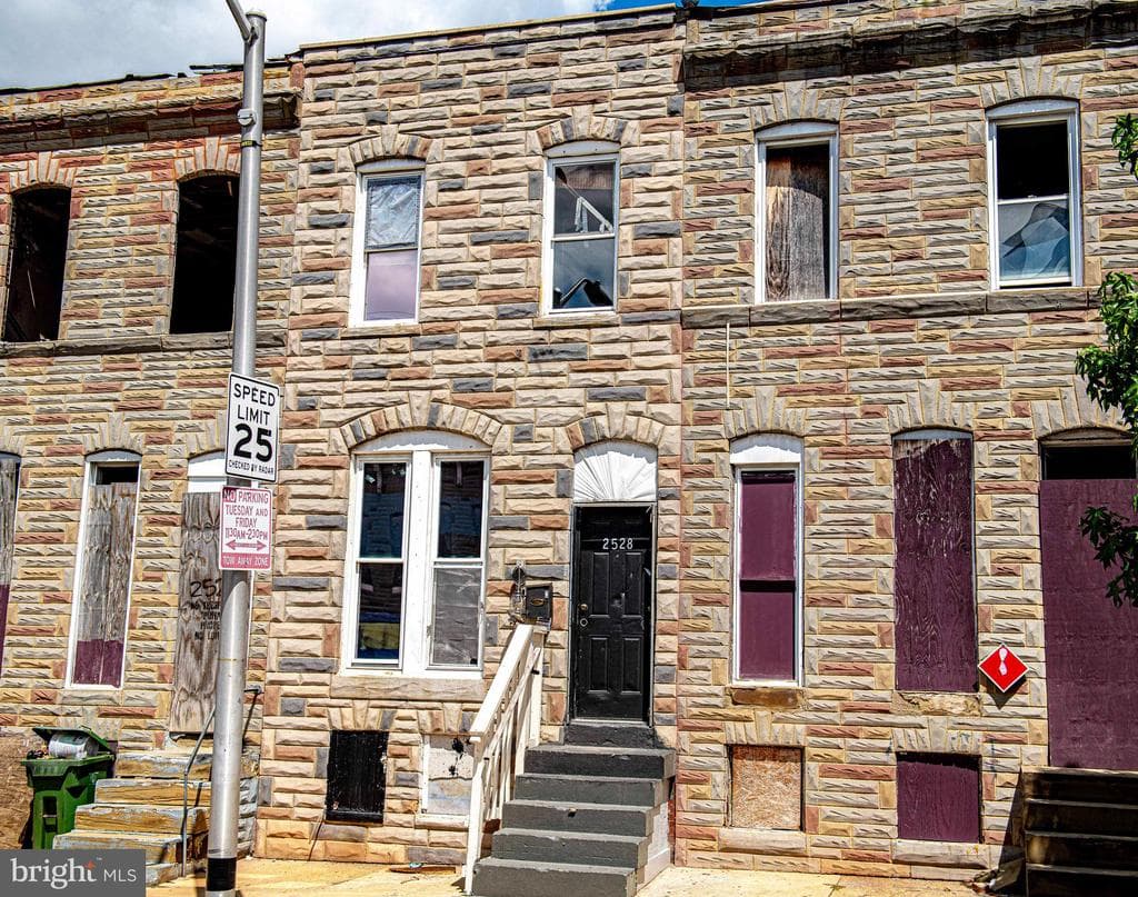 2528 E OLIVER ST,BALTIMORE,MD,21213,BALTIMORE CITY - 50000