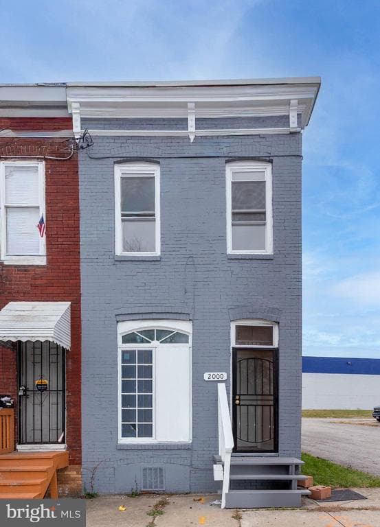 2000 HOLLINS FERRY RD,BALTIMORE,MD,21230,BALTIMORE CITY - 135000