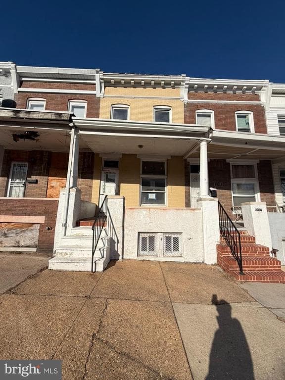 2032 CLIFTWOOD AVE,BALTIMORE,MD,21213,BALTIMORE CITY - 69900
