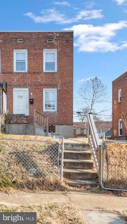 2735 BOOKERT DR,BALTIMORE,MD,21225,BALTIMORE CITY - 100000