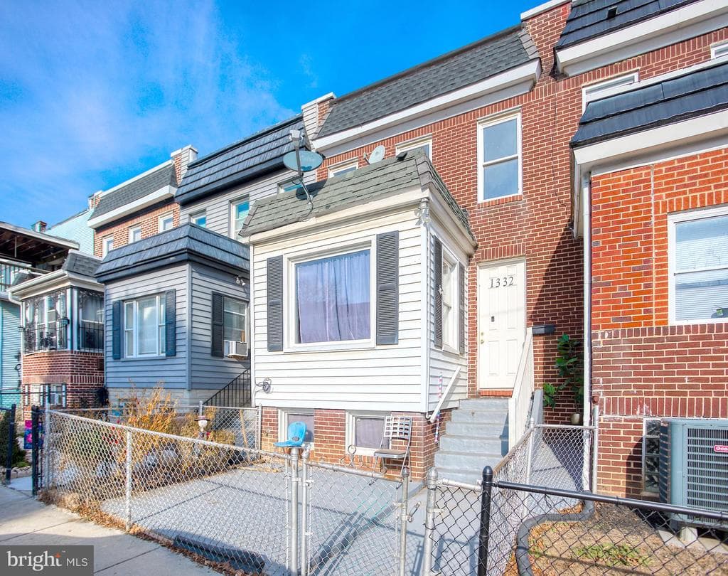 1332 CAMBRIA ST,BALTIMORE,MD,21225,BALTIMORE CITY - 187000