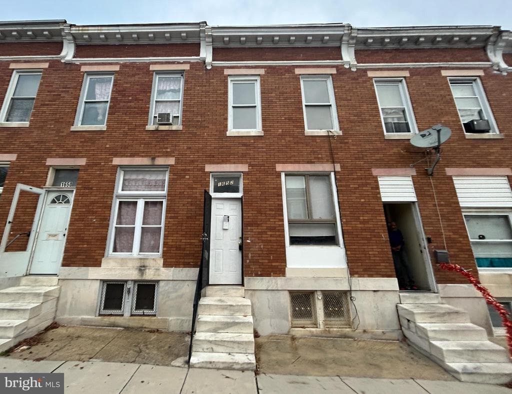 1652 DARLEY AVE,BALTIMORE,MD,21213,BALTIMORE CITY - 67500
