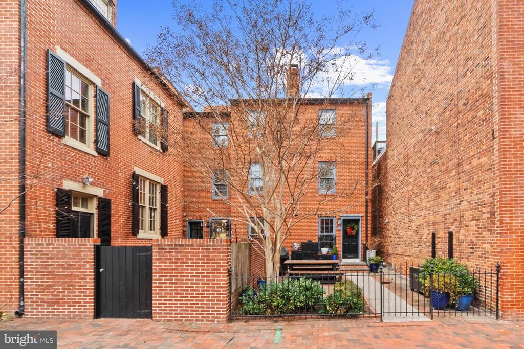 132 W LEE ST,BALTIMORE,MD,21201,BALTIMORE CITY - 459900