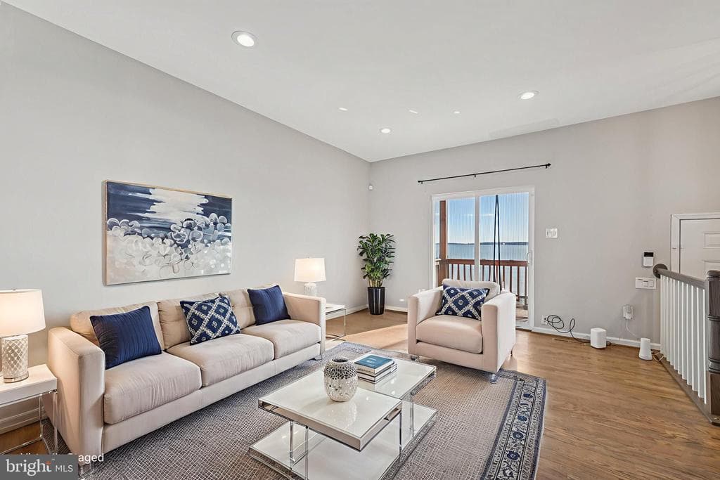 120 VILLA CAPRI CIR,ESSEX,MD,21221,BALTIMORE - 327499