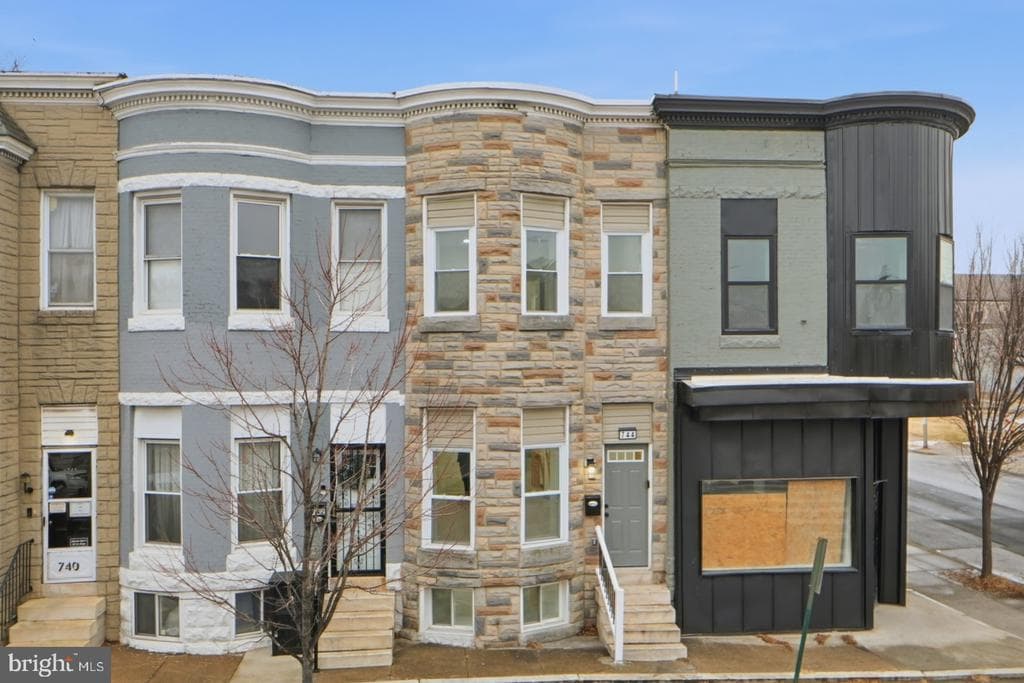 744 N Patterson Park Ave, Baltimore, MD 21205-2427, United States - 249900