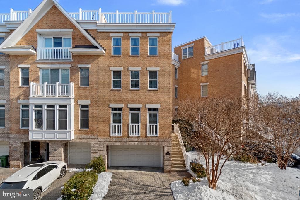 1225 HARBOR ISLAND WALK,BALTIMORE,MD,21230,BALTIMORE CITY - 820000