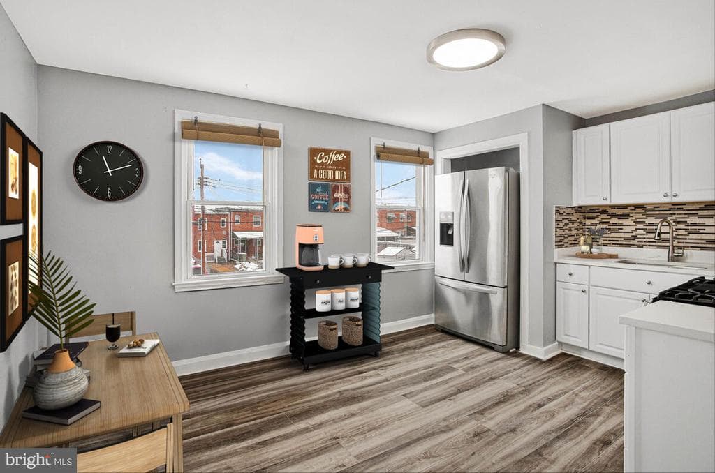 MD,BALTIMORE CITY - 215000