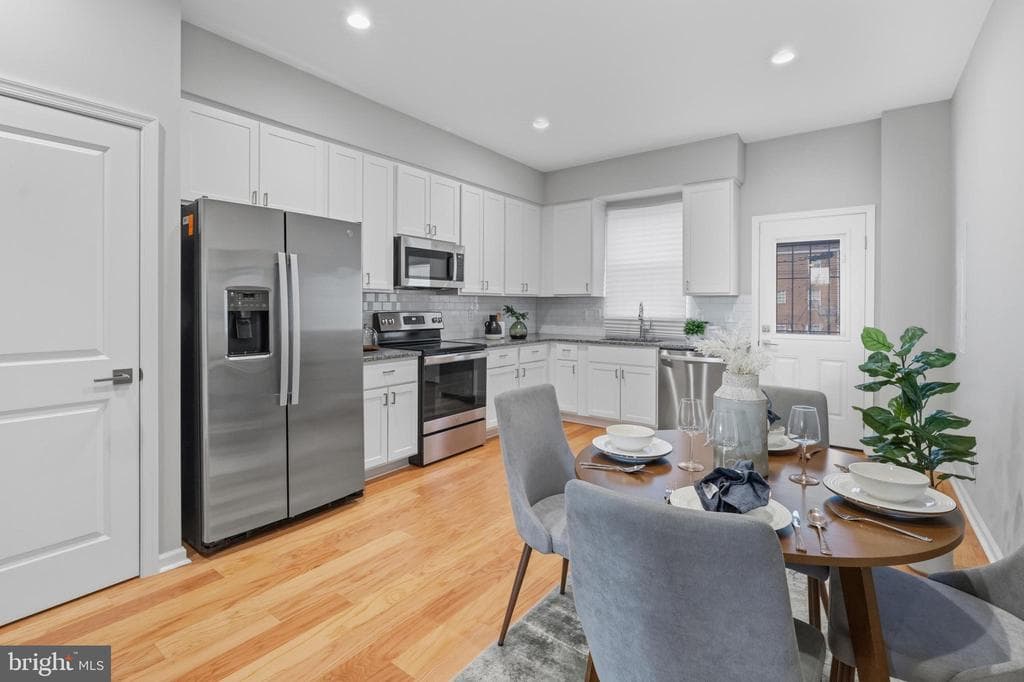 MD,BALTIMORE CITY - 269900