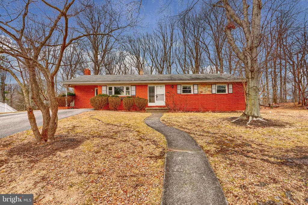 3204 Timberfield Ln, Pikesville, MD 21208-4422, United States - 790000