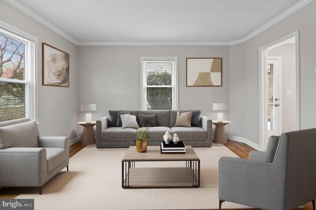 8517 Oakleigh Rd, Parkville, MD 21234-3727, United States - 335000