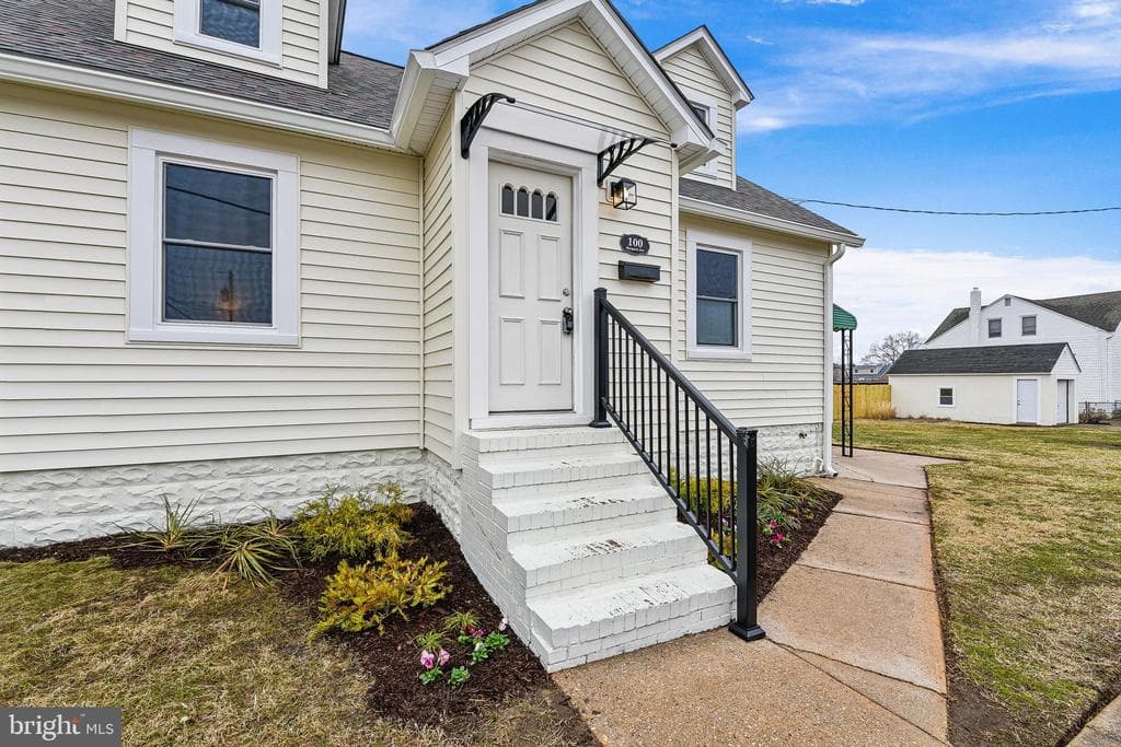 MD,BALTIMORE - 325000