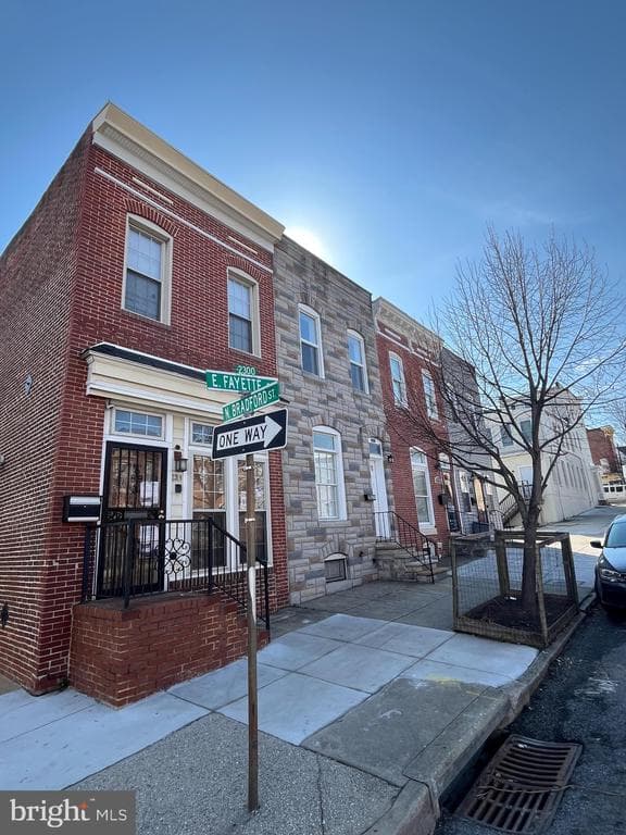 2317 E FAYETTE ST E,BALTIMORE,MD,21224,BALTIMORE CITY - 219900