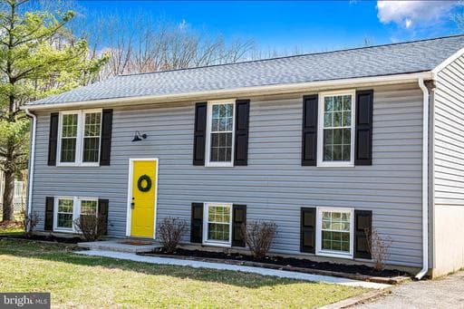 1811 CAPE MAY RD, ESSEX, MD, 21221