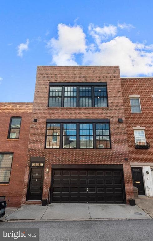 MD,BALTIMORE CITY - 1320000