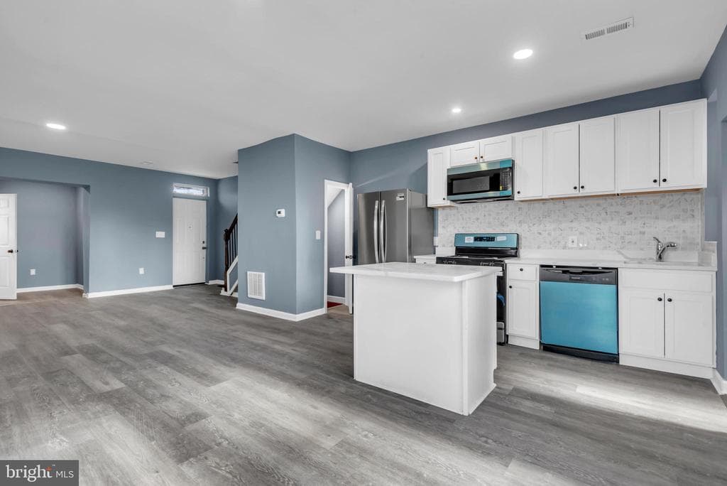 MD,BALTIMORE CITY - 169900