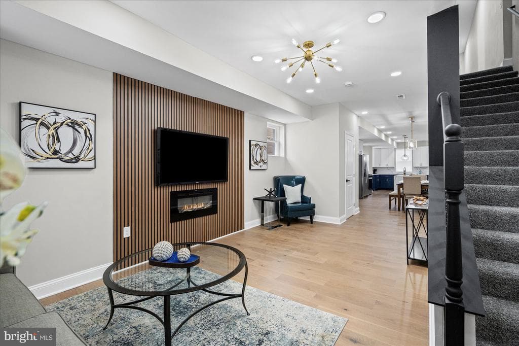 MD,BALTIMORE CITY - 289900