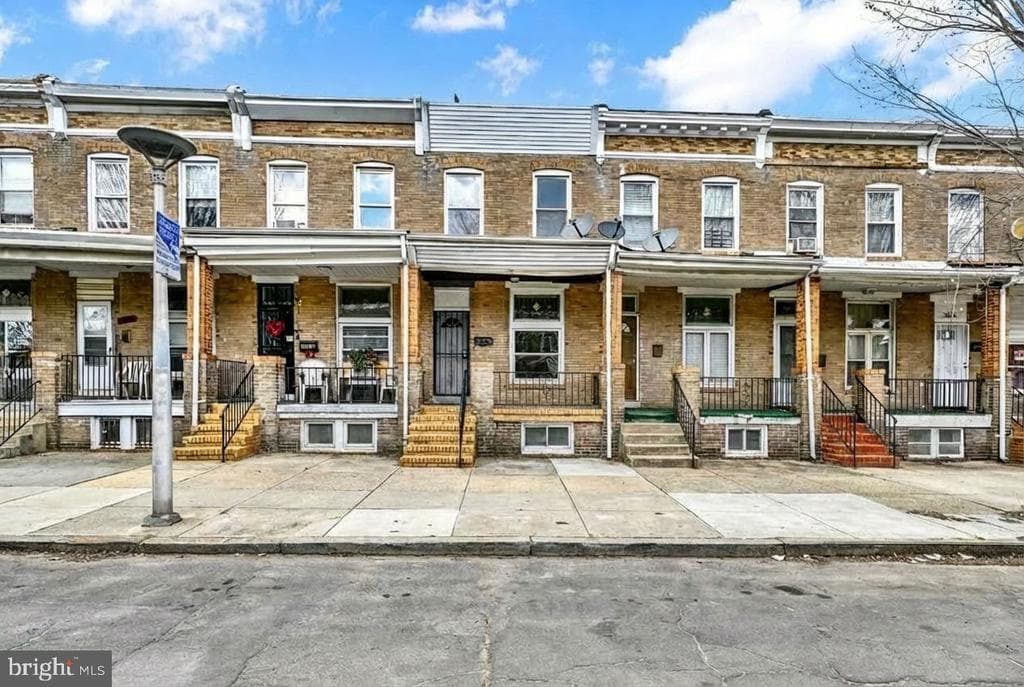MD,BALTIMORE CITY - 100000