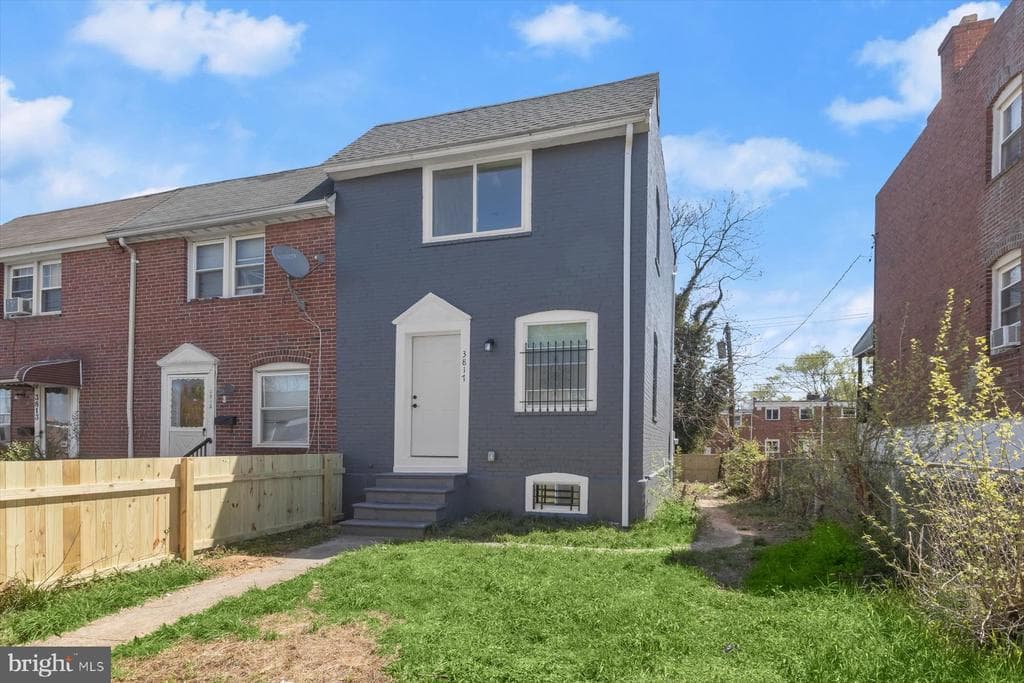 MD,BALTIMORE CITY - 200000