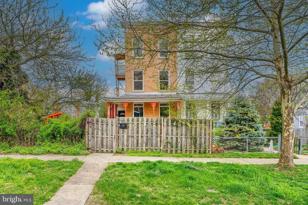 MD,BALTIMORE CITY - 289900