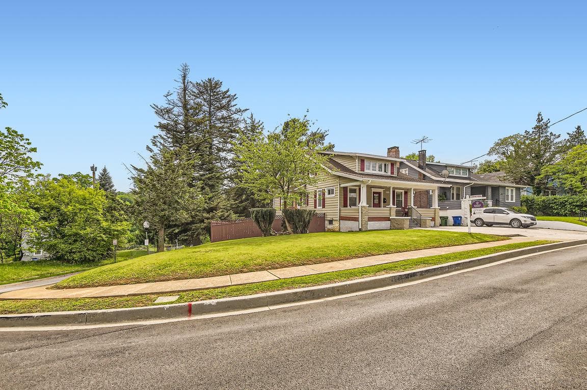 3717 Nortonia Rd, Baltimore, MD 21216-2417, United States - 375000