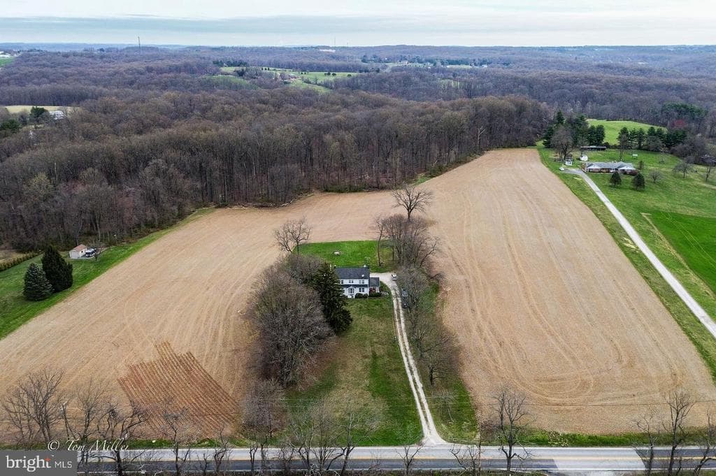 MD,BALTIMORE - 2200000