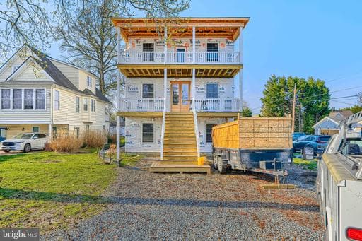 918 SUE GROVE RD, ESSEX, MD, 21221