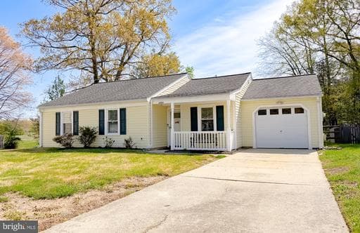 2299 Vine Hill Ct, Waldorf, MD 20602-2172, United States
