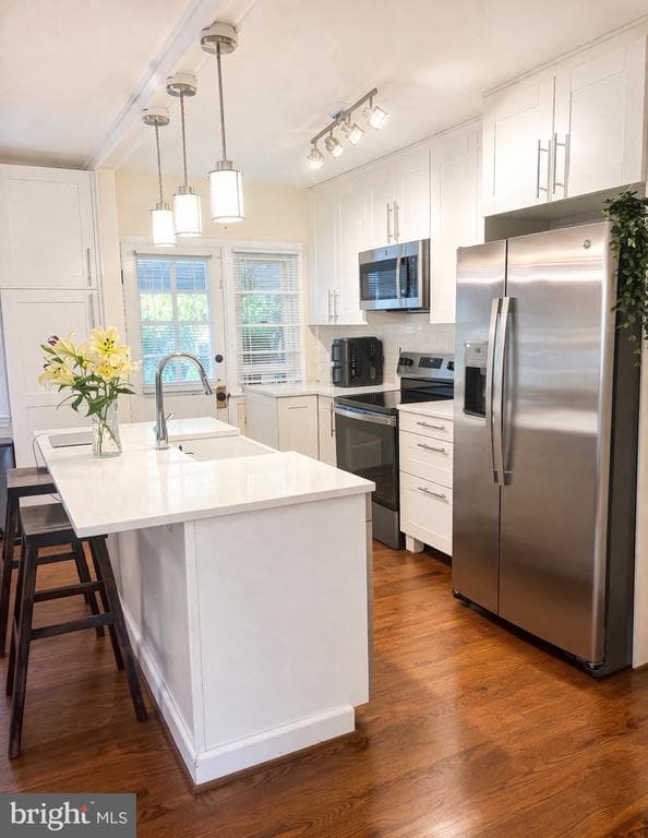 30 S Prospect Ave, Catonsville, MD 21228-3531, United States - 300000