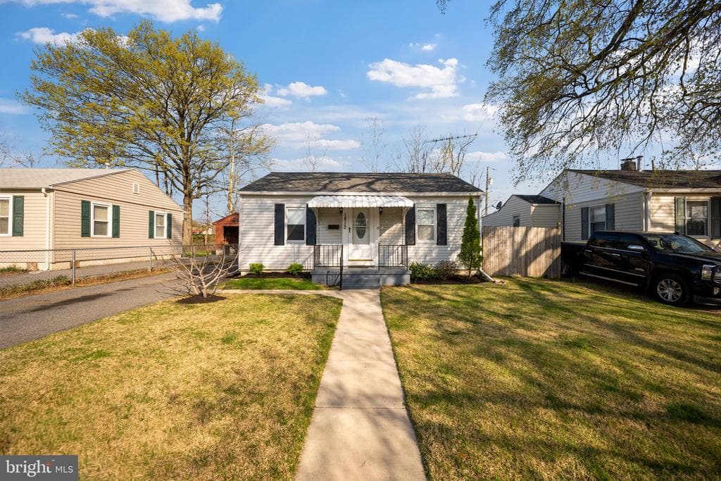 MD,BALTIMORE - 260000