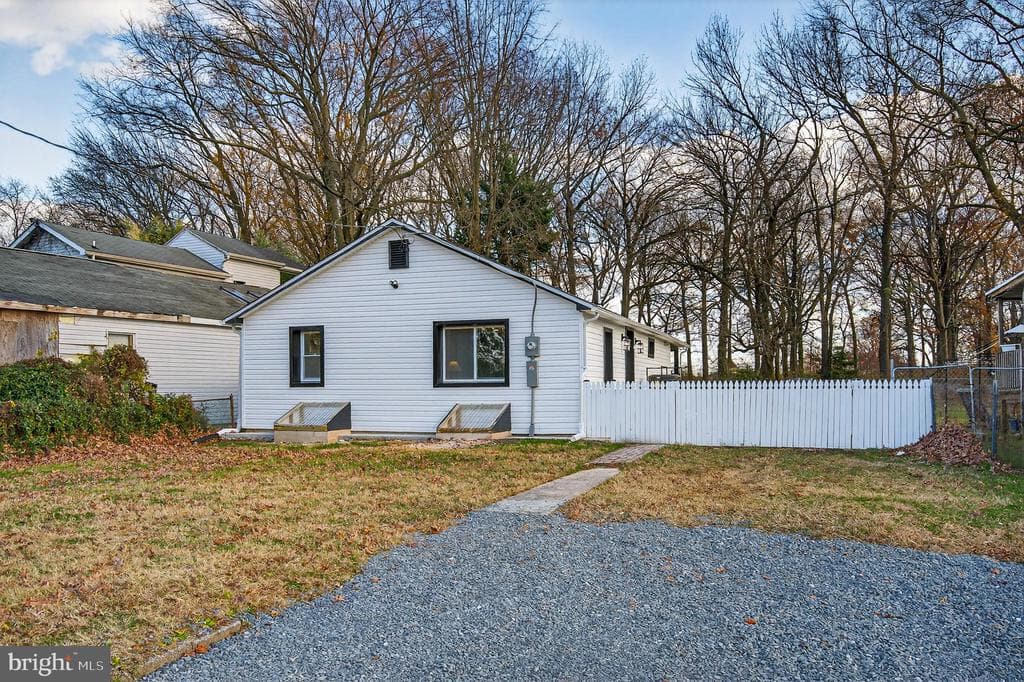 MD,BALTIMORE - 370000