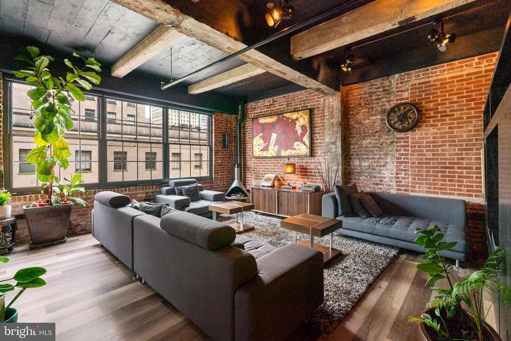 MD,BALTIMORE CITY - 415000