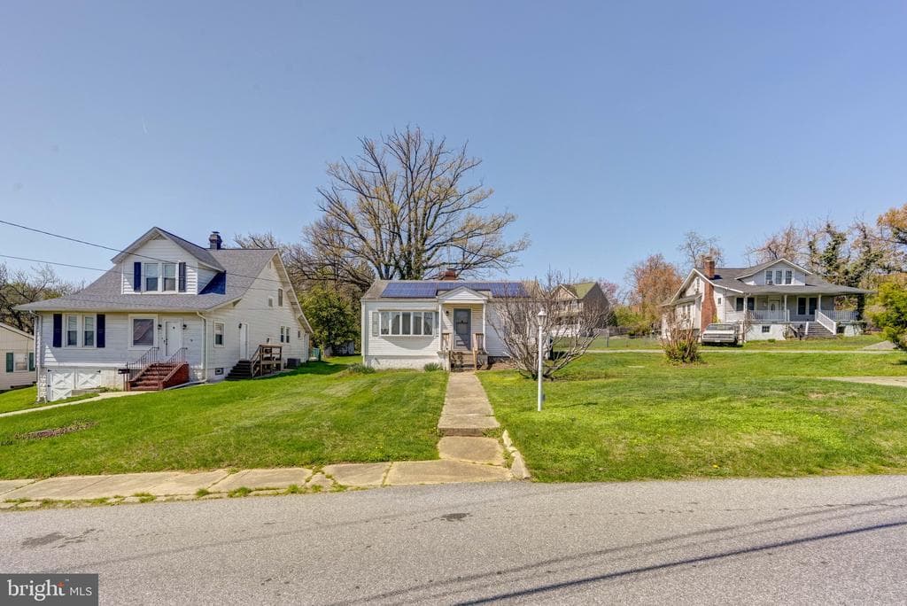 MD,BALTIMORE - 275000