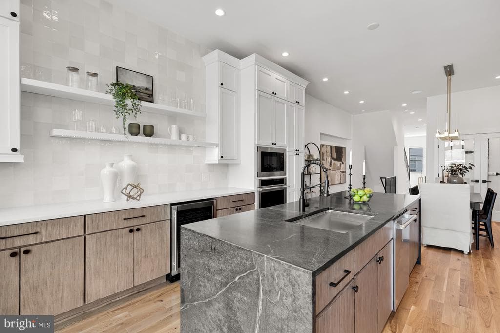 623 S Rose St, Baltimore, MD 21224-3759, United States - 649000