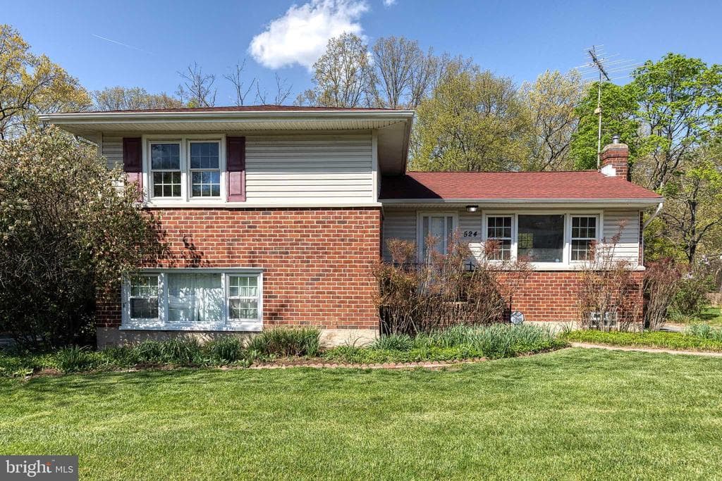 MD,BALTIMORE - 360000