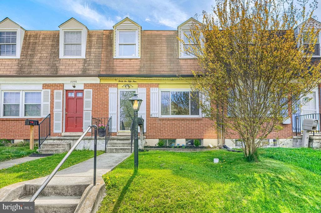 MD,BALTIMORE - 250000