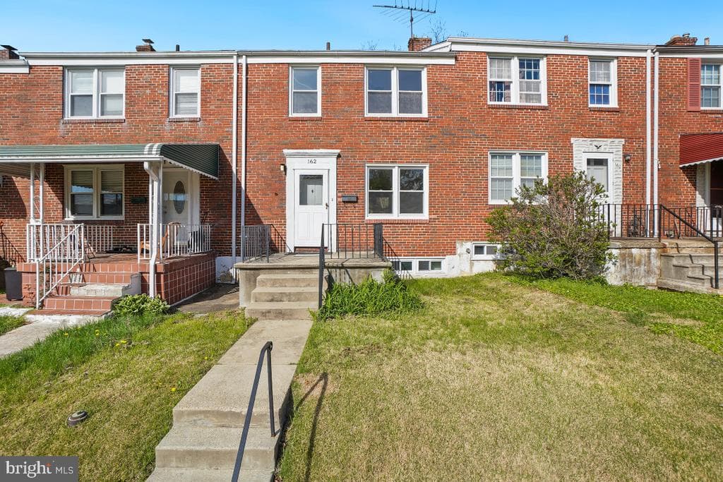 MD,BALTIMORE - 299900