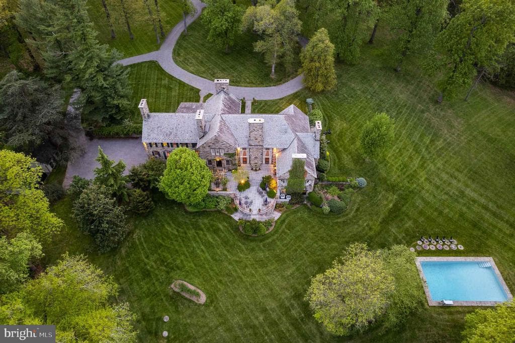 12501 BONITA AVE,GLYNDON,MD,21071,BALTIMORE - 10200000