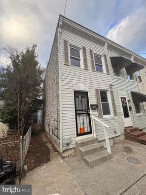 424 CAMBRIA ST, BALTIMORE, MD, 21225