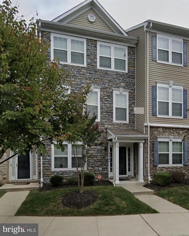MD,BALTIMORE - 485000