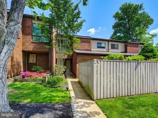 25 SADDLE CT #H, BALTIMORE, MD, 21208