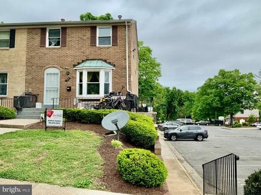 1639 Addison Rd S, District Heights, MD 20747-1568, United States