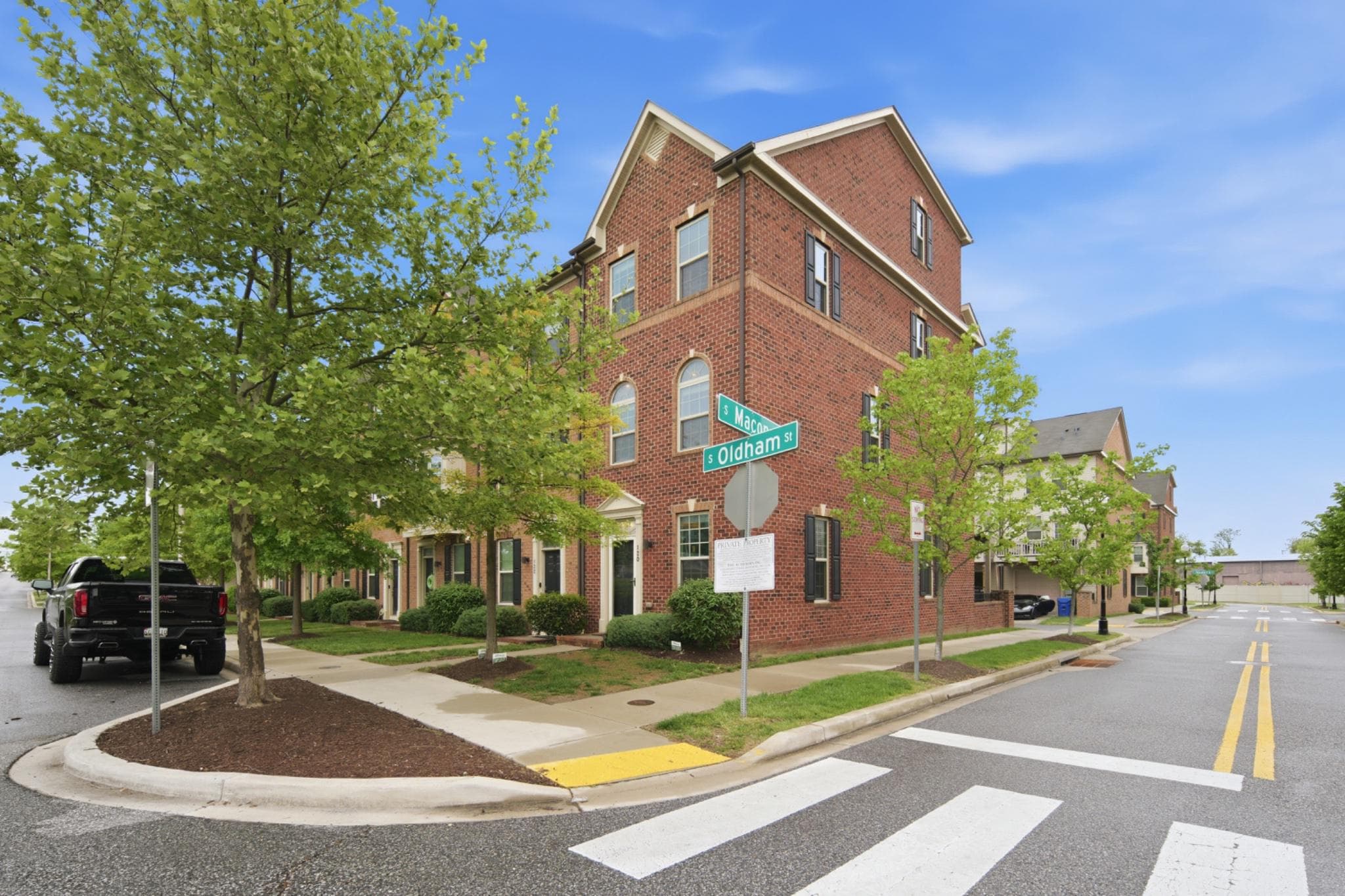 120 Oldham St, Baltimore, MD 21224, United States - 392500