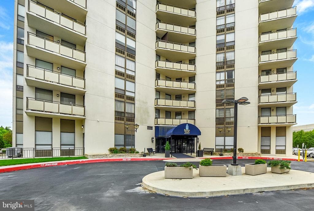 MD,BALTIMORE - 175000