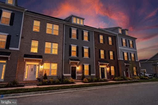 6512 GREENLEIGH, MIDDLE RIVER, MD, 21220